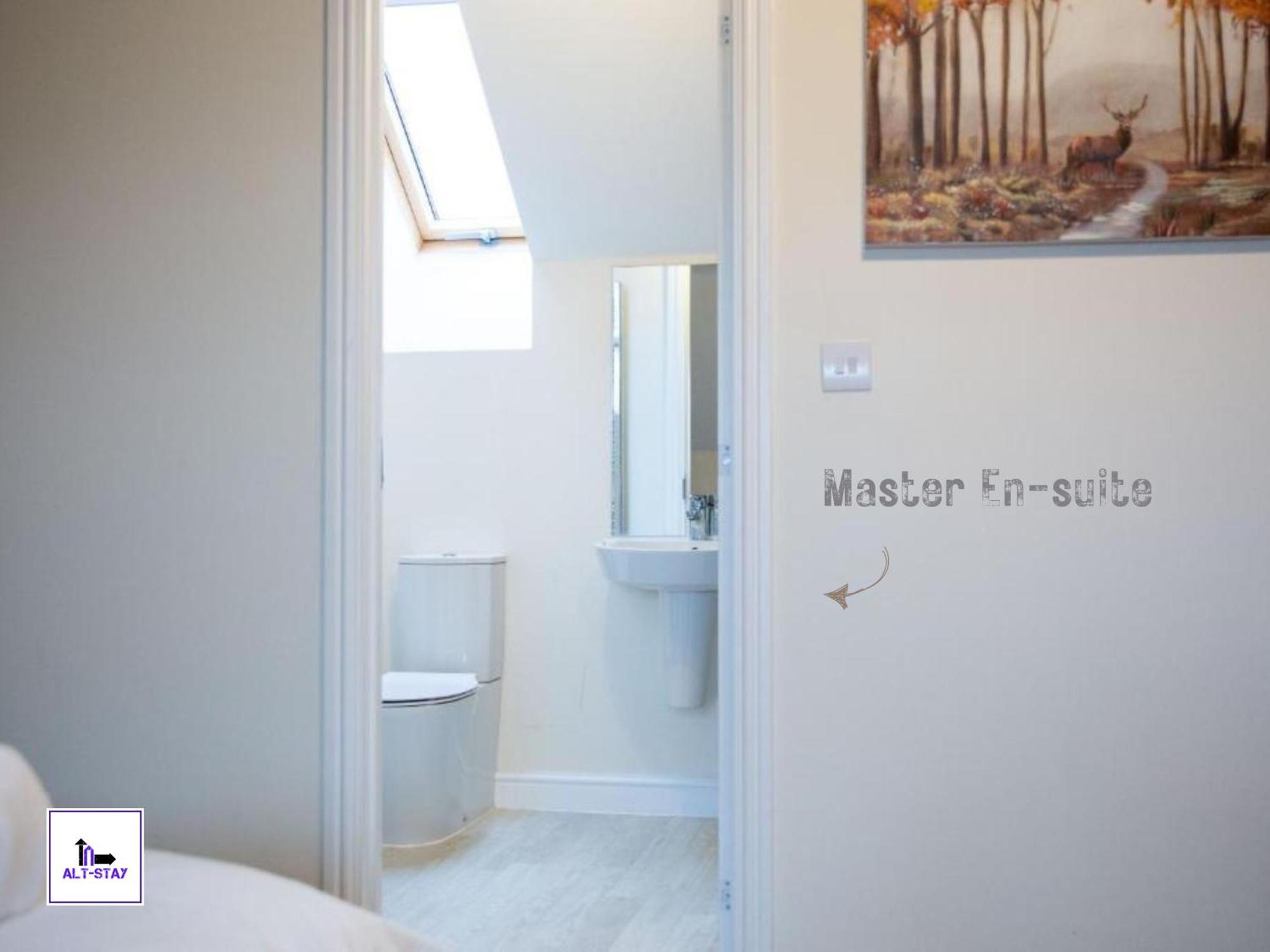 4 Bed 3 Bath - Kirkstall House By Alt-Stay Accommodation - Ideal For Contractors & Remote Workers - Long Stays Welcome ويكفيلد المظهر الخارجي الصورة